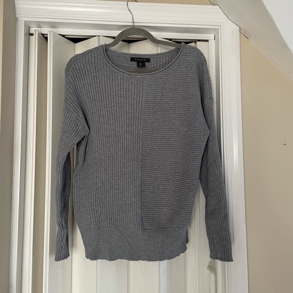 Tahari Gray Sweater